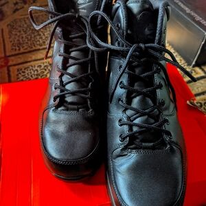 Nike Men's Black Boots